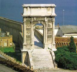 arco-di-traiano1.jpg